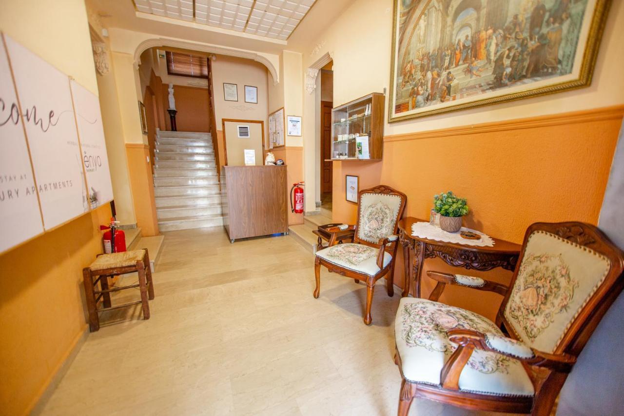 Xenia Palace Luxury Apartments Неа-Врасна Экстерьер фото