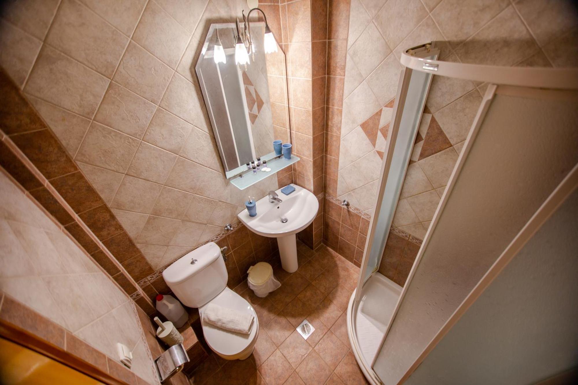 Xenia Palace Luxury Apartments Неа-Врасна Экстерьер фото